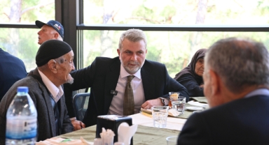 Başkan Fırat Görgel: “Yaşlılarımızın Günlük Yaşamlarını Çalışmalarımızla Kolaylaştırma Gayesindeyiz”