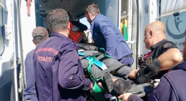 -Elbistan’da motosiklet kamyonetin altına girdi