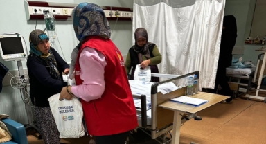Onikişubat Belediyesi, hasta ve yakınlarına moral oldu