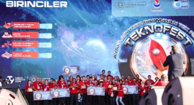 -SANKO OKULLARI’NDAN TEKNOFEST’TE GURURLANDIRAN BİRİNCİLİK