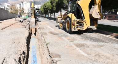 Büyükşehir, Ahır Dağı Caddesi’nde Altyapı İmalatlarına Hız Verdi