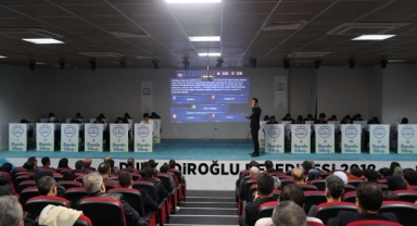 “ÇÖLE İNEN NUR KİTAP OKUMA YARIŞMASI” YARI FİNAL HEYECANI YAŞANDI