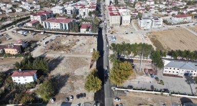 Daha Ulaşılabilir Türkoğlu İçin Büyükşehir Yol Yatırımlarını Sürdürüyor