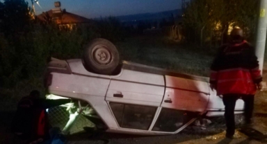 Elbistan‘da otomobil ters döndü sürücüsü yaralandı