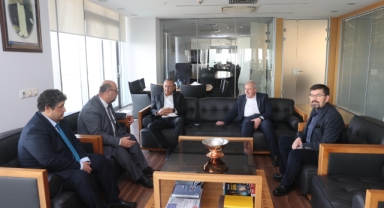 GÜÇLENEN SANAYİMİZ VE İŞ İNSANLARIMIZLA BİRLİKTE, KAHRAMANMARAŞ'I YENİDEN AYAĞA KALDIRIYORUZ