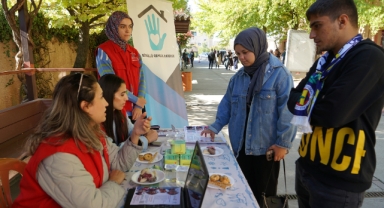 Haydi! İyilikte yarışalım… Büyükşehir’in Gönüllü Gençlik Hareketi’ne Katılmak İster Misin?