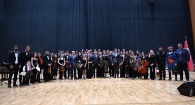KSÜ’de Cumhuriyetin 101. Yılı Konserle Kutlandı