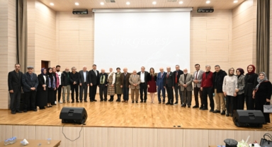 KSÜ EDEM “Şiir Gecesi” etkinliğinde şairler şiirlerini okumak için bir araya geldi.