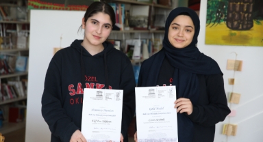 SANKO OKULLARI ÖĞRENCİSİ FELSEFE YARIŞMASINDA DÜNYA BİRİNCİSİ OLDU