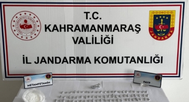 Afşin’de dur ihtarından kaçan sürücü uyuşturucu satıcısı çıktı
