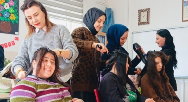 Büyükşehir’in Hizmeti Özel Çocukların Yüzünü Güldürdü