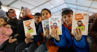 Çocuklar Kitap Fuarı’nda Sertaç Abi ile Buluştu
