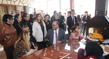DULKADİROĞLU BELEDİYESİ OLARAK DEPREMZEDE ÇOCUKLARIMIZA UMUT OLMAYA DEVAM EDİYORUZ!