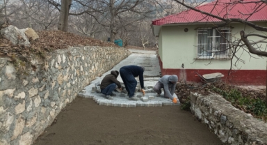 DULKADİROĞLU’NDA HİZMET ATAĞI HIZ KESMEDEN DEVAM EDİYOR