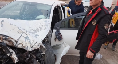 Pazarcık’ta trafik kazası: 2 yaralı