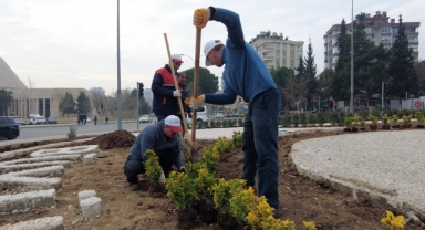 Büyükşehir, Estetik Dokunuşlarla Şehri Daha da Güzelleştiriyor