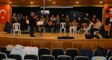Büyükşehir’in Türk Sanat Müziği Korosu, Dinleyici Karşısına Çıkmaya Hazırlanıyor