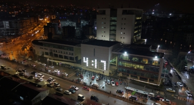 6 Şubat’ın Anısı “4:17 Anıtı” Duygu Dolu Anlar Yaşatıyor