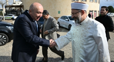 “Afet ve Buhranlar Anında Alimlerin Sorumluluğu” Konulu Çalıştay KSÜ Ev Sahipliğinde Gerçekleştirildi