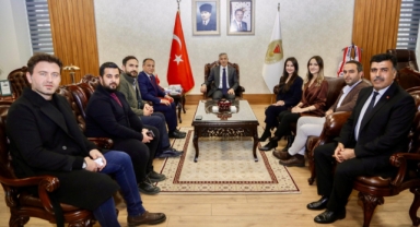 Deprem Bölgesine Hayırseverlerden Eğitim Desteği Sürüyor!