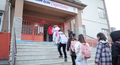 KAHRAMANMARAŞ'TA 2. DÖNEM DERS ZİLİ ÇALDI