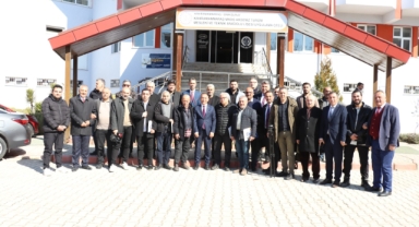KAHRAMANMARAŞ’TA EĞİTİMDE YENİ DÖNEM: ERHAN BAYDUR’DAN BASINLA BİR ARAYA GELDİ