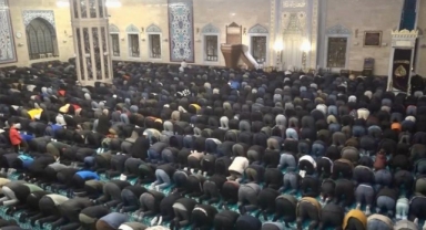 Kahramanmaraş’ta İlk Teravih Namazı 10 Bin Kişiyle Kılındı