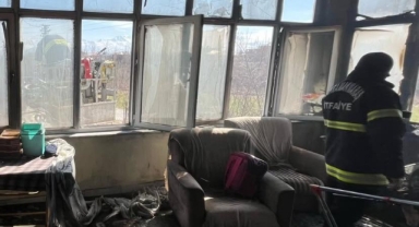 Afşin’de ikamet yangını maddi hasara neden oldu