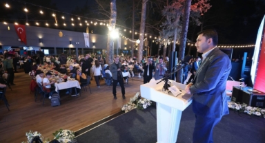 Bakan Kurum, Kahramanmaraş'ta Yetim İftarına Katıldı