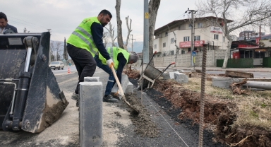 Büyükşehir, Sütçü İmam Kavşağı’nda Yenilemelerini Sürdürüyor