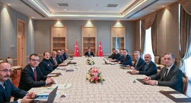 Cumhurbaşkanı Yardımcısı Yılmaz ile Şehrin İçmesuyu Projeleri Ele Alındı