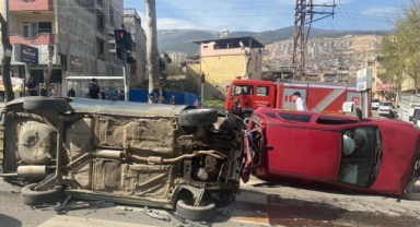 Kahramanmaraş’ta zincirleme kaza: 3 yaralı