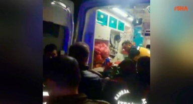 Elbistan’nda 3. kattan yan taraftaki evin çatısına düştü
