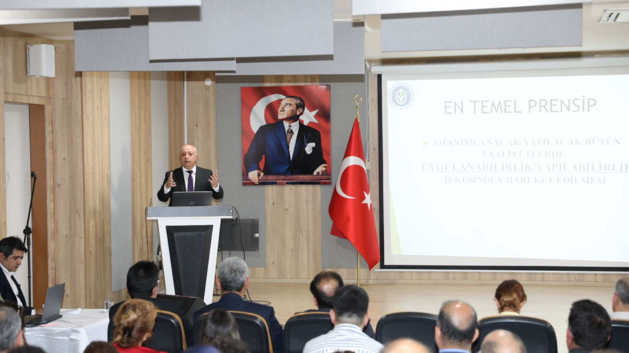 Kahramanmaraş İstiklal Üniversitesi Rektörü Prof. Dr. İsmail Bakan: “Gelecek Onlarca Yılı Kapsayacak Kurumsal Kalite Kültürünü Oluşturacağız”