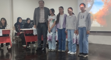 Onikişubat ilçesi batı bölgesi ortaokulları arasında Kale Şehit Abdullah Tayyip Olçok Kız Anadolu İmam Hatip Lisesi konferans salonunda bilgi yarışması yapıldı.