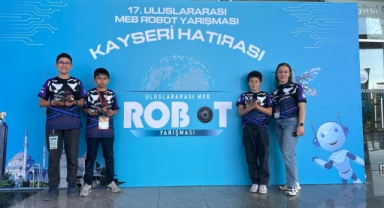 17 MEB robot yarışmasında Şehit Tebernuş Özler Ortaokulu'nun büyük başarısı