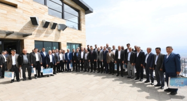Başkan Görgel, Onikişubat’ın Batı Mahalle Muhtarlarıyla Bir Araya Geldi