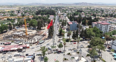 Büyükşehir Türkoğlu’nda Altyapının Ardından Asfalta Başladı