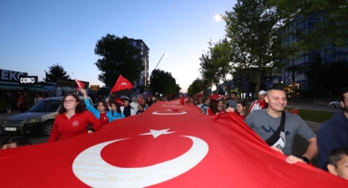 Kahramanmaraş’ta 19 Mayıs Coşkusu: Binlerce Kişi Kortej Yürüyüşünde Buluştu