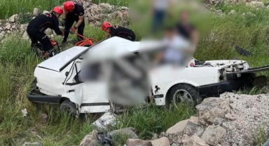 Kahramanmaraş’ta otomobil takla attı
