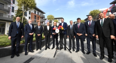 “Kahramanmaraş’ta Yıl Sonuna Kadar 74 Bin Konut ve İş Yeri Teslim Edilecek”