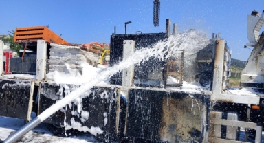 Kahramanmaraş’ta yol bakım aracına yangın