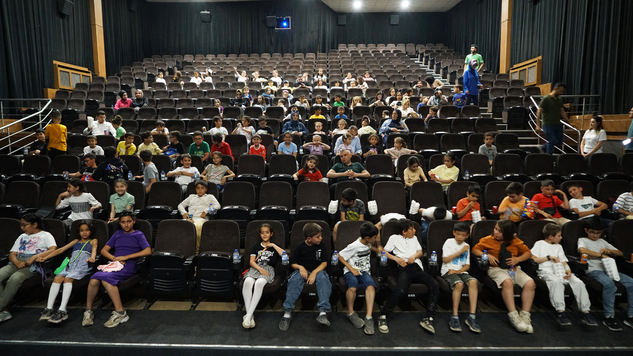 Minik Sanatseverlere Sinema Keyfi Büyükşehir’den