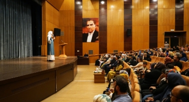 Saliha Erdim: “Aile; İnsanın İlk Yuvası, İlk Okulu, En Güvenli Limanıdır”