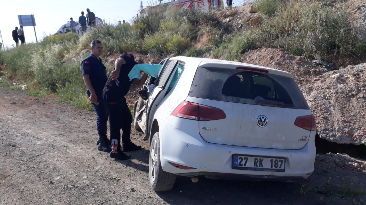 Afşin’de iki otomobil çarpıştı: 2 yaralı