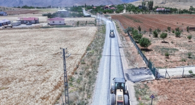 Afşin Kırsalında Ulaşım Rahatlıyor; Altunelma – Arıtaş Yolu Yenilendi