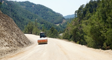 Andırın – Merkez Ulaşımını 20 Kilometre Kısaltacak Yol Tamamlanıyor