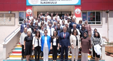 Bakan Tekin, Kahramanmaraş'ta Okulları Ziyaret Etti