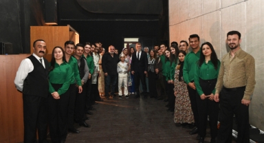 Büyükşehir Belediyesi Tiyatro Okulu Sahne Maraş’a Ödül!