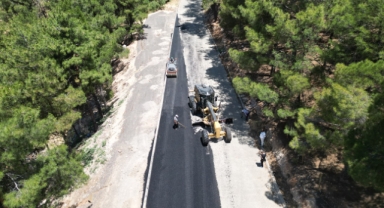 DULKADİROĞLU BELEDİYESİ’NDEN PINARBAŞI MAHALLESİNDE ASFALT ÇALIŞMASI